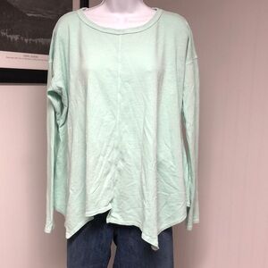 Women’s Vimmia Light Green Long Sleeve Asymmetric Top